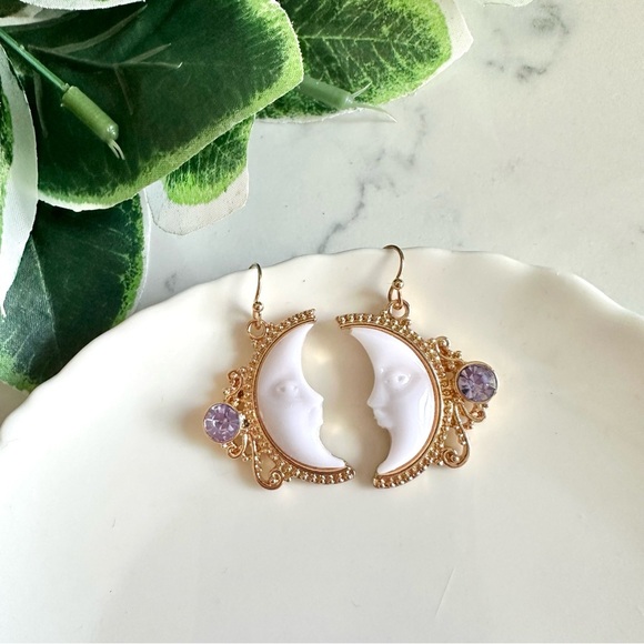 2/$30🌵 Over The Moon Gold Crescent Earrings Purple Rhinestone Celestial NEW - Picture 5 of 12